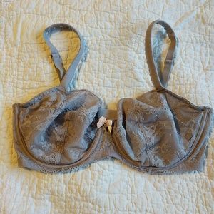 Victoria's Secret Unlined Demi 36 DDD/ 36 F